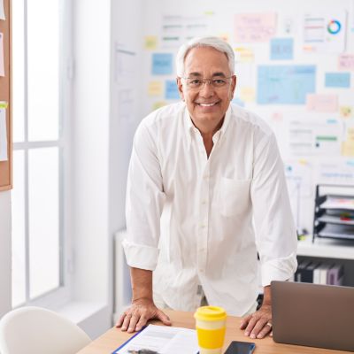 imagen del CEO de la empresa SEO Soluciones España. Agencias SEO